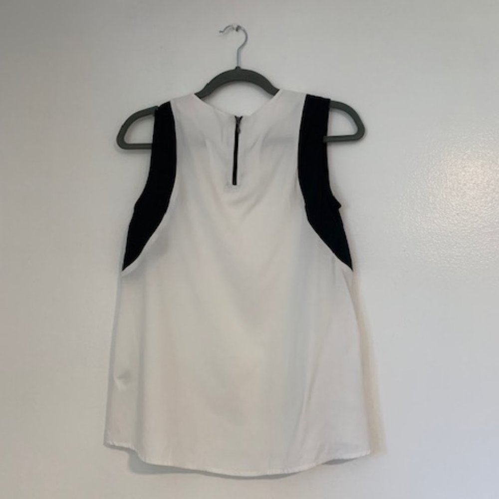 H&M Colorblock Top - Picture 5 of 5